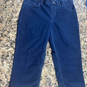 Riders by lee jeans midrise capri